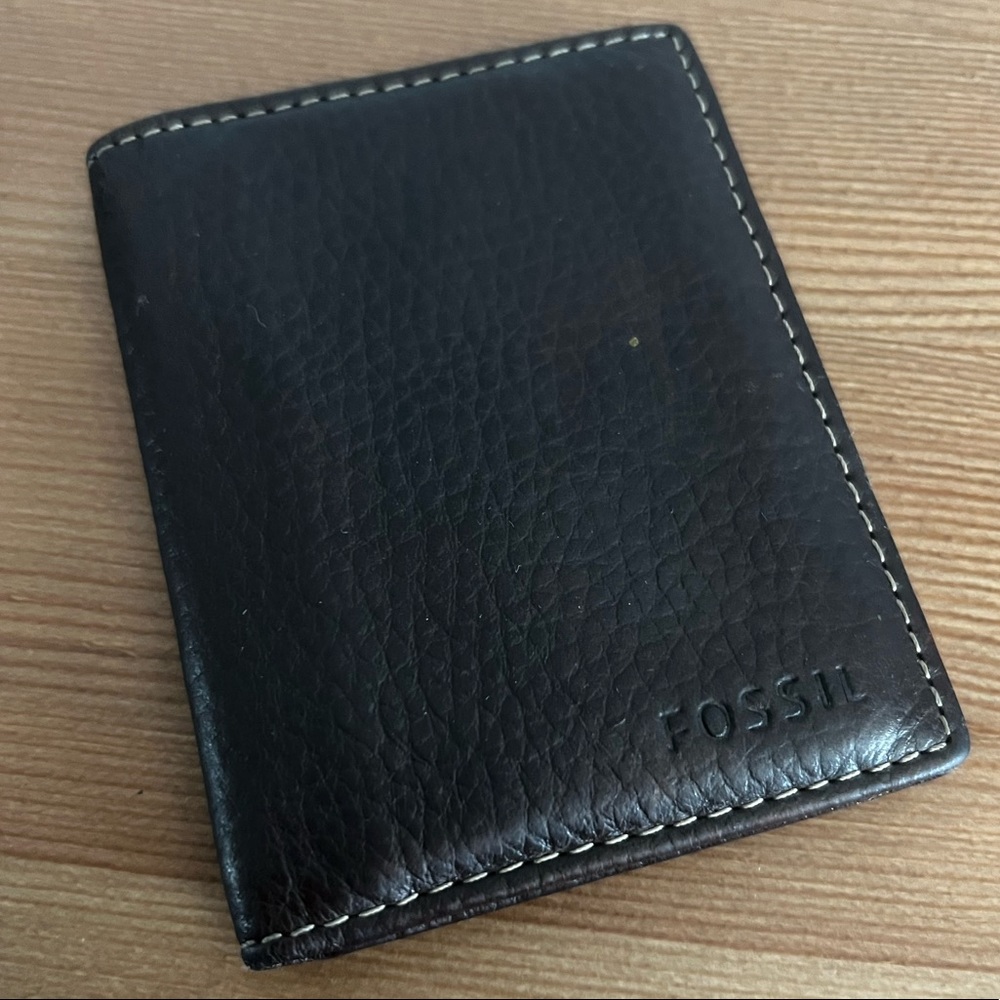 Fossil Pocket Organizer